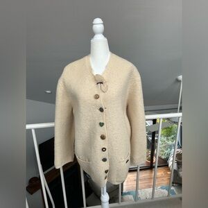 Steinbock Cream 100% Wool Sweater Coat US 10 Fun Buttons Vintage Warm Austria